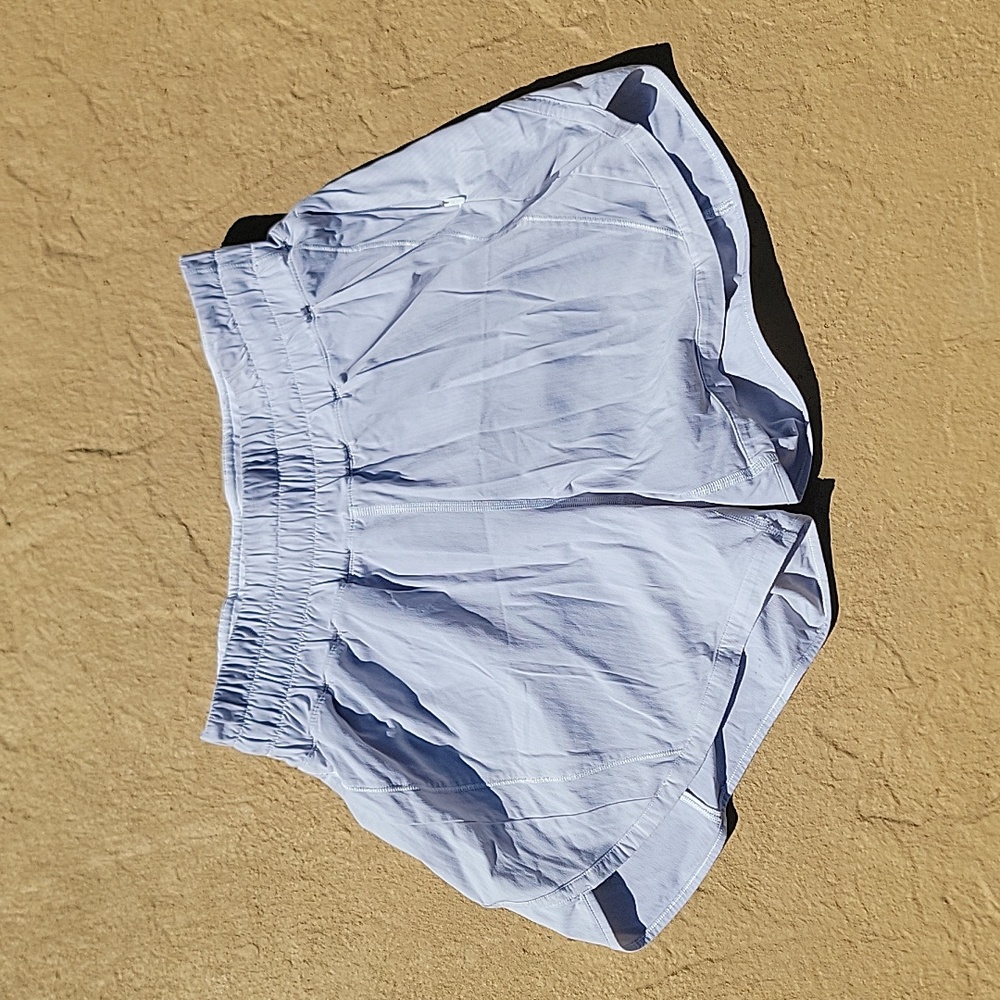 Lululemon Track That Short *5" - Size 6